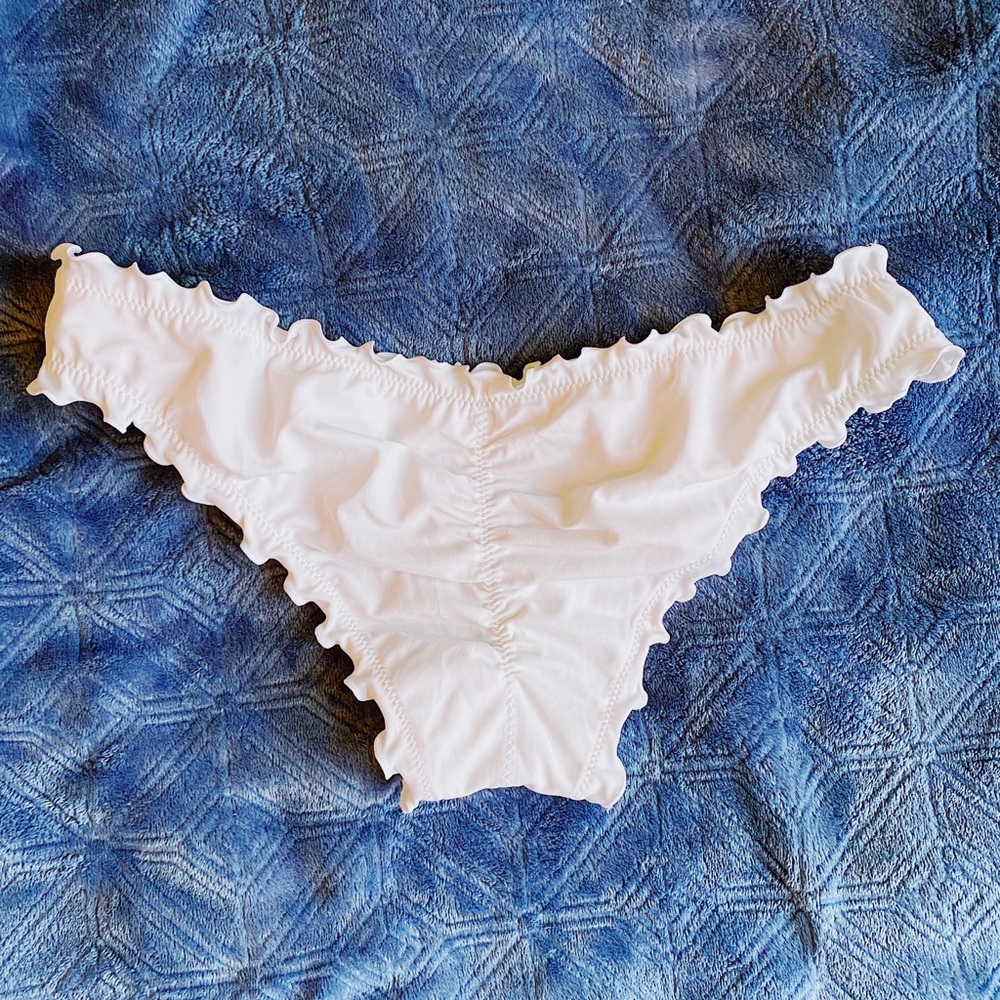Bikini bottoms